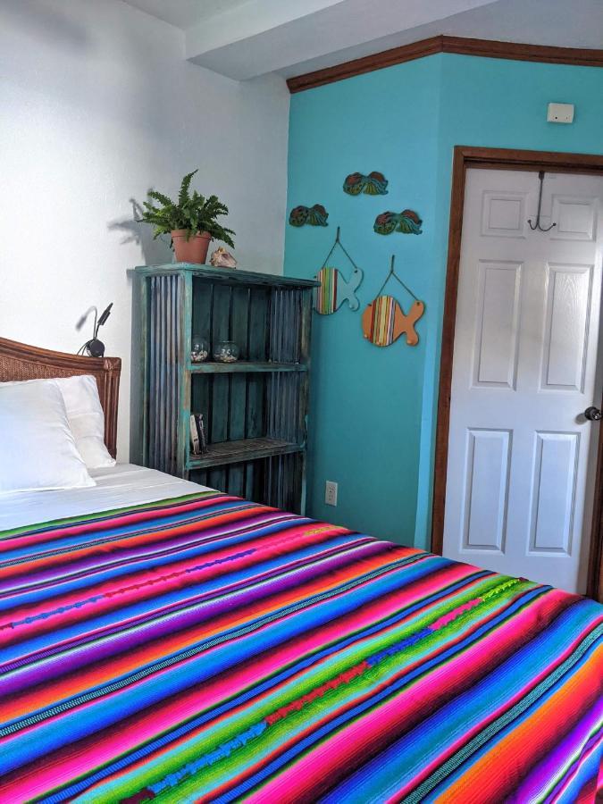 Seaside Inn Roatan 西湾 外观 照片